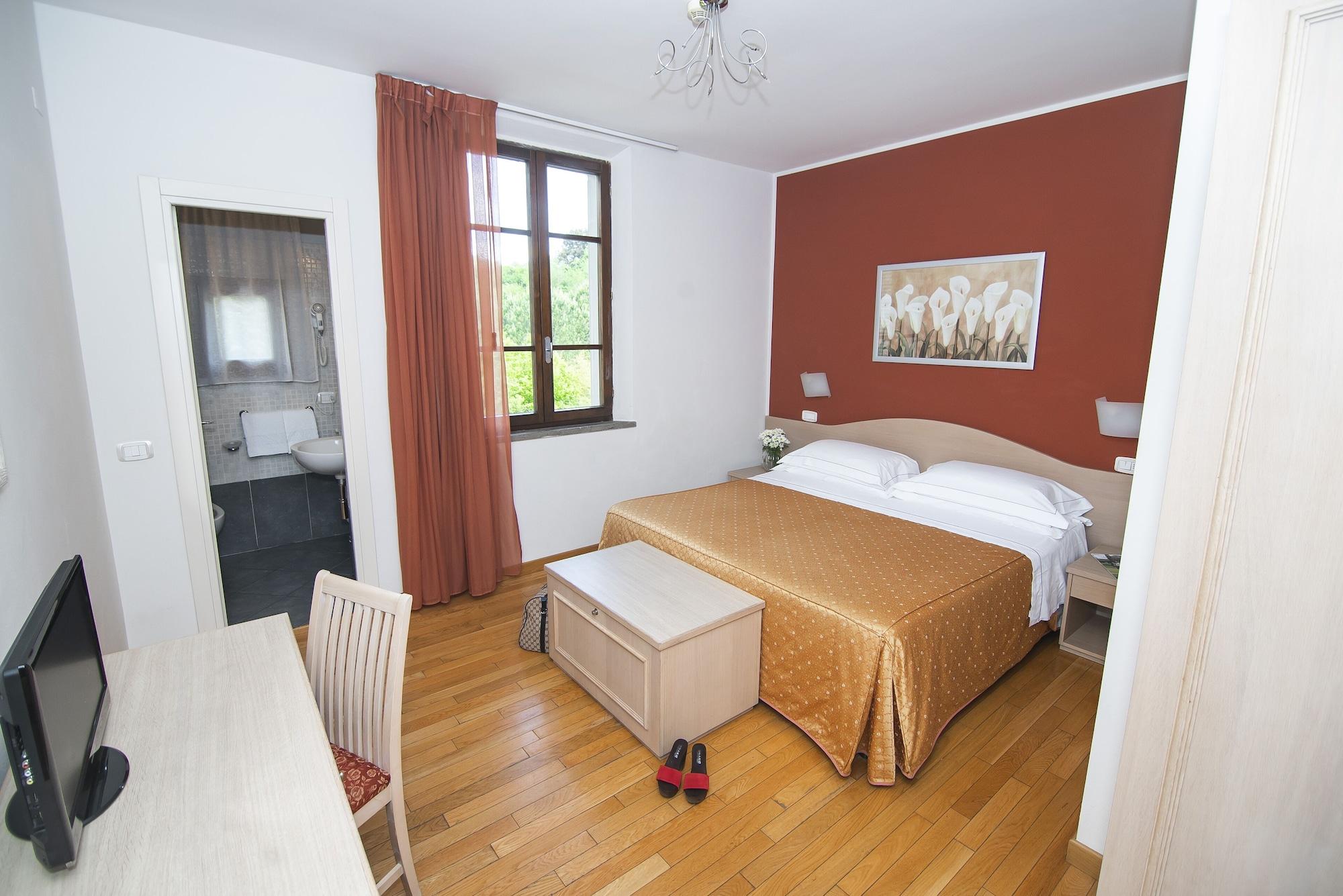 Hotel La Colonna Сиена Экстерьер фото